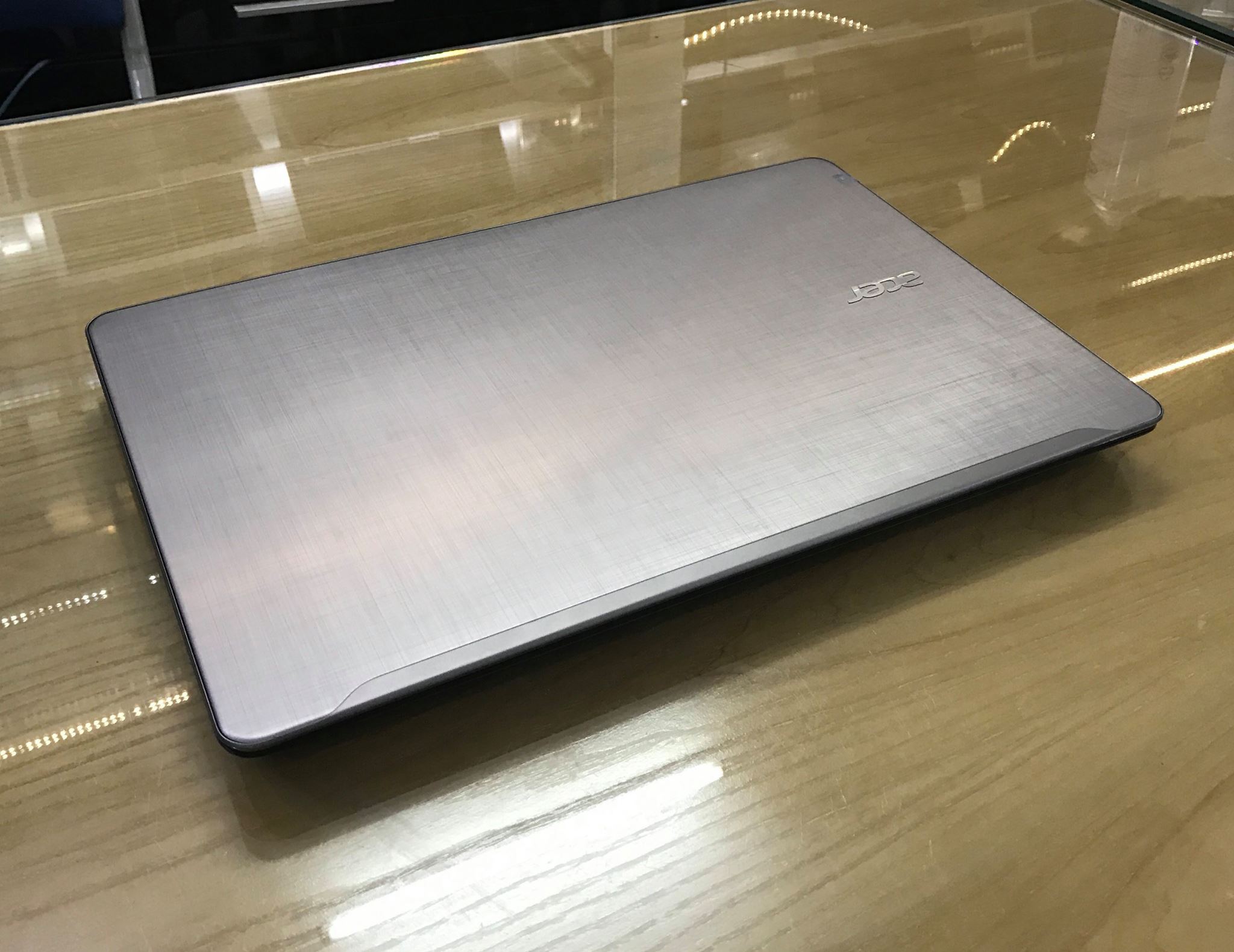 Laptop Acer F5-573-39Q0-7.jpg